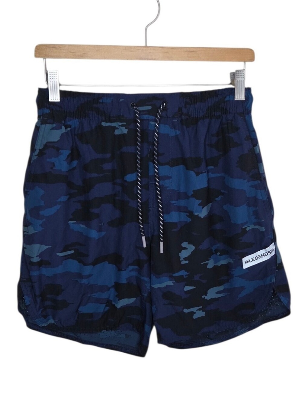Legends Navy Blue Black Camo Athletic Shorts Size Medium